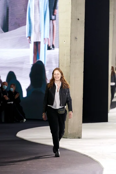 Look 46